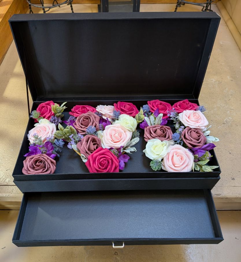 I love You Box With Drawer * Fresh Flowers Or Artificial Flowers
